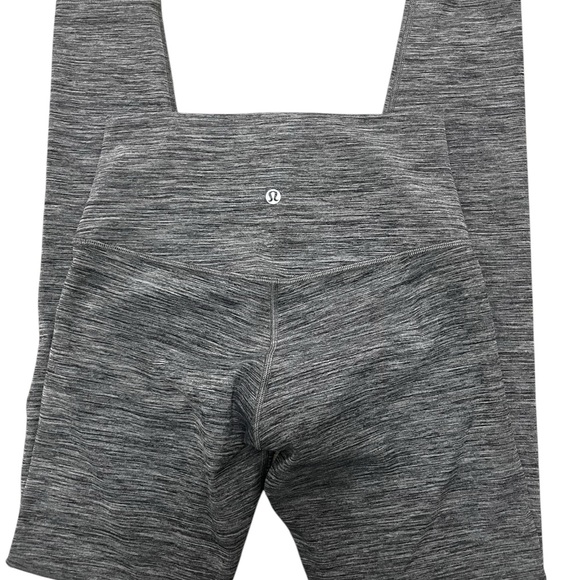 Size 6 Lululemon High Rise Align pant, Heathered Black - Picture 4 of 5